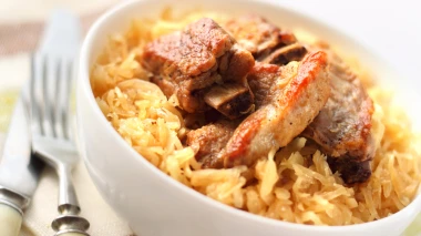 Miris zime - recept za kiselo zelje sa svinjskim rebrima