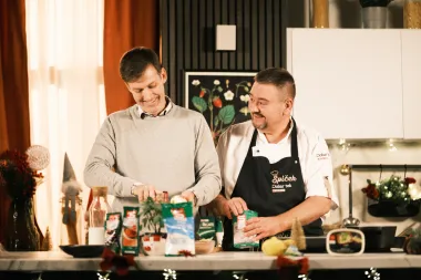 Špiček otkriva recept za savršeno pečeno marinirano carsko meso s finim prilogom od jabuke i cimeta