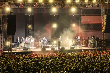 Zdravko Čolić, ususret Danu žena, priprema veliki koncert u Sisku