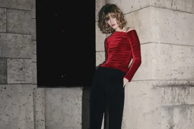 Baršun ove zime izgleda bolje nego ikad – Mango i Zara imaju prekrasne modele