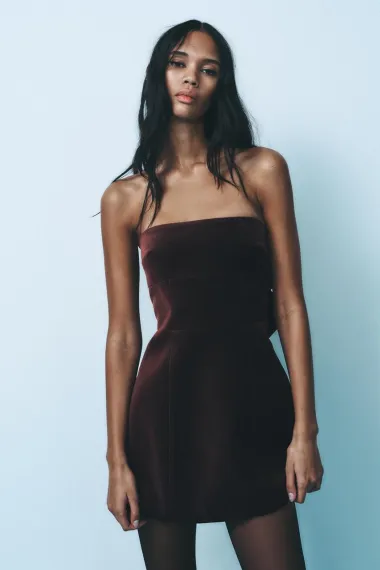 Baršun ove zime izgleda bolje nego ikad – Mango i Zara imaju prekrasne modele