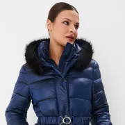 Sniženja su idealna za kupnju kaputa i dugih jakni - izdvojili smo najbolje modele