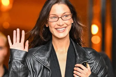 Ovu hidratantnu kremu obožavaju Bella Hadid i Emilia Clark
