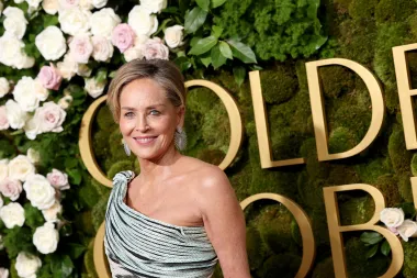 Sharon Stone zablistala na dodjeli Zlatnih globusa