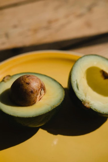 Najbolje maske za suhu kosu: Domaći recepti koji stvarno djeluju