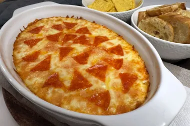 Recept za najbolji pizza umak koji se može poslužiti s kruhom ili čipsom