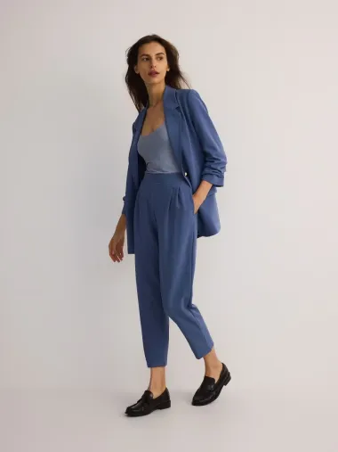 Najbolji modeli ženskih odijela sa zimskih sniženja - od klasičnih do ležernih modela