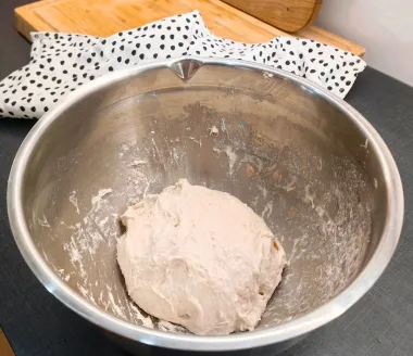 Recept u fotografijama za domaći kruh kao iz krušne peći