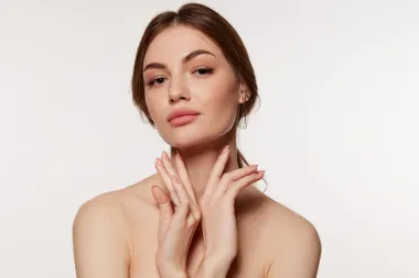 Kako postići no-makeup look? Prema TikToku ključno je slijediti ove korake