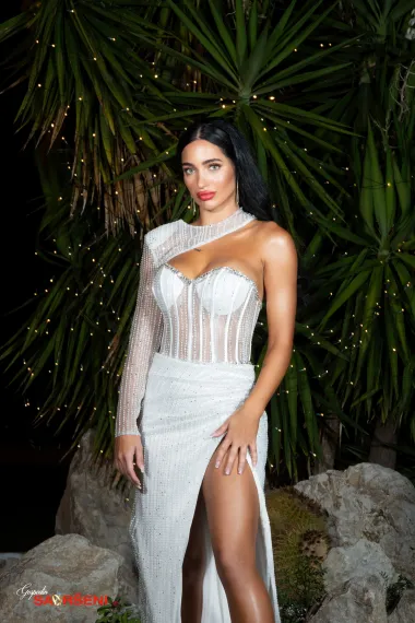 Laura sanja o karijeri influencerice i odlučna je osvojiti 'Gospodina Savršenog'