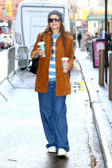 Katie Holmes nosi tenisice koje vole i Hrvatice, a nisu Sambice