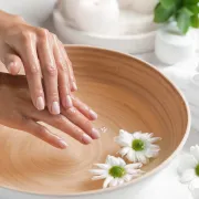 Soap nails: Minimalistička manikura koja je potpuno osvojila žene