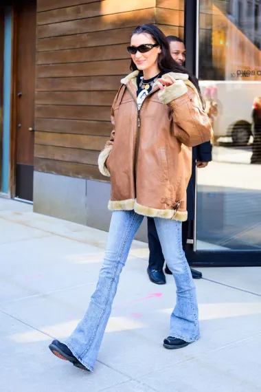 Bootcut traperice se vraćaju u modu – evo zašto su opet hit