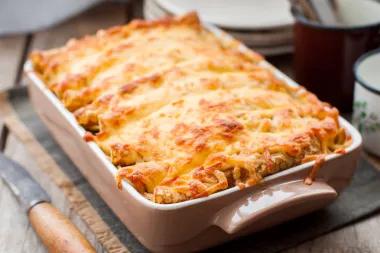Recept za sočne zapečene palačinke punjene sirom i špinatom