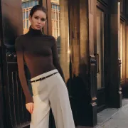 Poslovne hlače mogu se stilizirati na različite načine – donosimo favorite