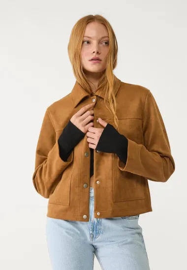 Proljetne jakne: Stradivarius ima trendi modele od brušene kože i trapera