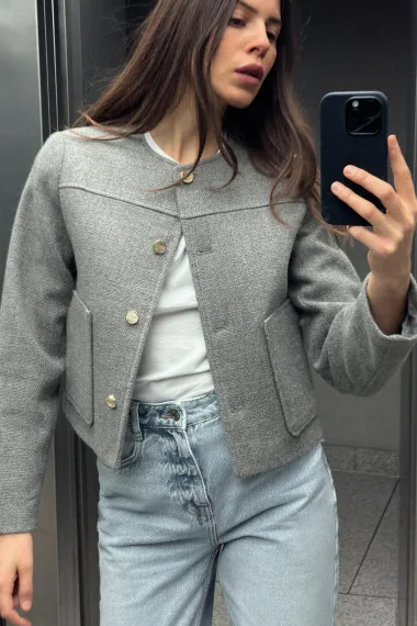Tražiš jaknu za proljeće? Zara nudi odlične modele u odjelu 'posebne cijene'