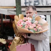 Ki&scaron;no Valentinovo u centru Zagreba - mnogi su se odlučili za romantiku
