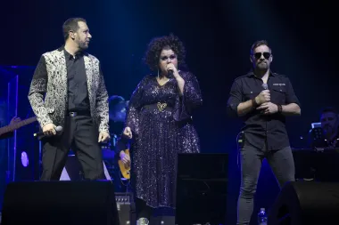 Rock spektakl 'Queen Symphonic' oduševio Varaždin savršenim spojem rocka i simfonije
