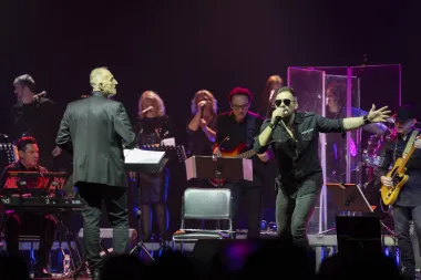 Rock spektakl 'Queen Symphonic' oduševio Varaždin savršenim spojem rocka i simfonije