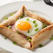 Bretonska palačinka: Originalni recept za bogato francusko slano jelo