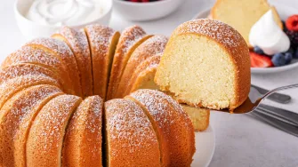 Pound cake: Jednostavni kolač svojim okusom osvojio je internet