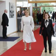 Kolinda Grabar-Kitarović u haljini britanskog brenda kojeg obožava Kate Middleton