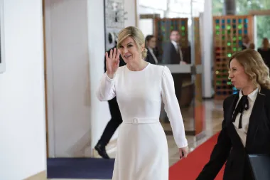 Kolinda Grabar-Kitarović u haljini britanskog brenda kojeg obožava Kate Middleton