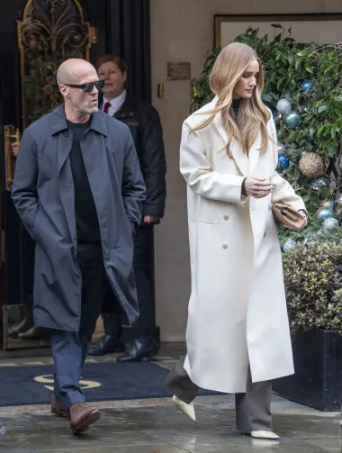 Utjelovljenje tihog luksuza: Obožavamo stil Rosie Huntington-Whiteley