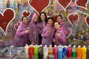 Šest žena se zabavilo i slikalo u 'The Art of Fun' studiju, a sada vodimo 10 čitateljica u ludi provod