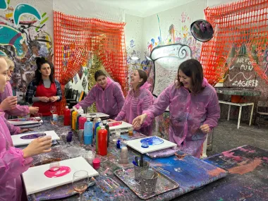 Šest žena se zabavilo i slikalo u 'The Art of Fun' studiju, a sada vodimo 10 čitateljica u ludi provod