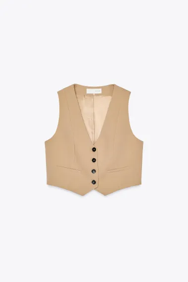 Od trapera do lepršavih tkanina: Zara ima stylish komplete