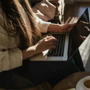 Viralni dopamin detoks: Trend bez pokrića ili koristan alat?