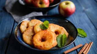 Imamo recept za jabuke u šlafroku koji će zamirisati cijelu kuhinju!