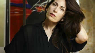 Razgovarali smo s Jasminom Kosanović o novoj izložbi u Arheološkom muzeju, lutkicama i ilustracijama
