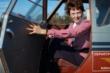 Umjetna inteligencija udahnula novi život portretima Amelie Earhart, Ingrid Bergman i Oscara Wildea