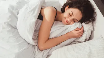 Problemi s nesanicom? Ove namirnice olakšavaju san