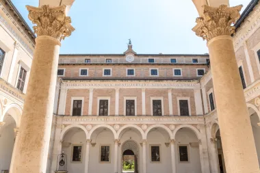 Urbino je renesansni gradić koji će te očarati poviješću i umjetničkom baštinom