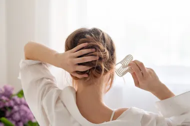 Claw Clip trend: Ideje za najjednostavnije frizure za svaki dan
