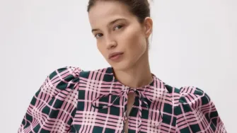 Raskošna bluza najpopularniji je komad ovo proljeće