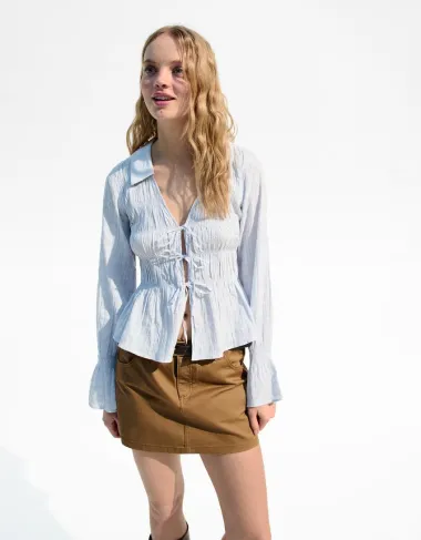Raskošna bluza najpopularniji je komad ovo proljeće