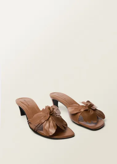 Sandale s niskim i udobnim potpeticama - elegantni modeli za svaki dan