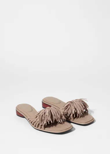 Sandale s niskim i udobnim potpeticama - elegantni modeli za svaki dan