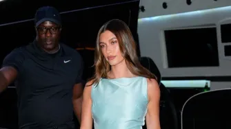Stil koji želimo kopirati: Hailey Bieber s lakoćom nosi bermude i koktel-haljinu