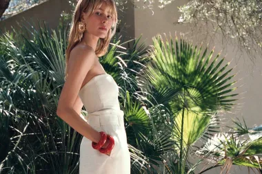 Bijele hlače za toplije dane: Od lanenih klasika do trendi uskih modela
