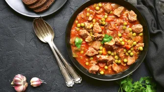 Lonac sreće: Recept za varivo od graška koje miriše na djetinjstvo