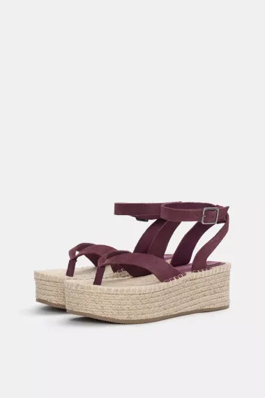 Top modeli sezone: Espadrile i špagerice koje pristaju svakom stilu