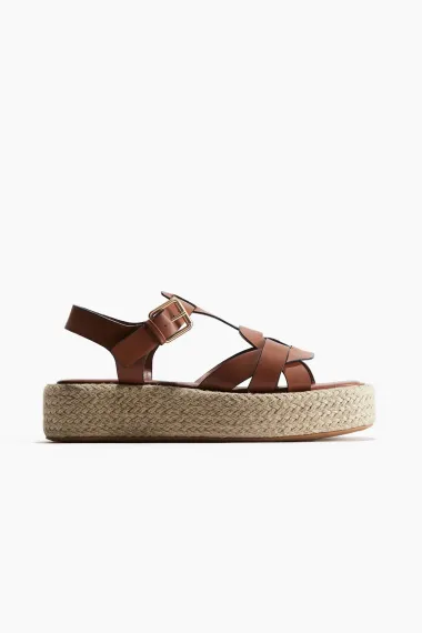 Top modeli sezone: Espadrile i špagerice koje pristaju svakom stilu