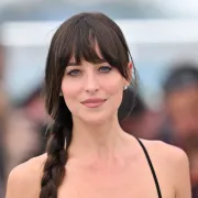 Ljepota u jednostavnosti - Dakota Johnson donijela minimalizam u Cannes
