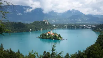 Slikovita Slovenija: Otkrij čudesne krajolike Bleda i Bohinja